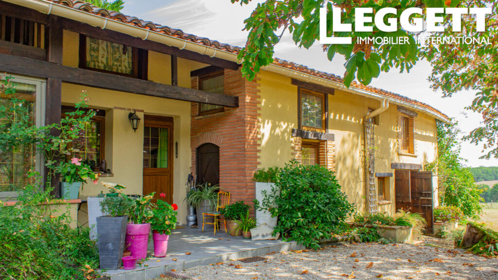 4 bedrooms Castles in Lafrancaise, France No. 339182