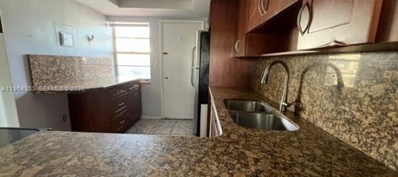 2 Schlafzimmer Gewerbliche Immobilien in Miami, USA, Nr. 615573 20
