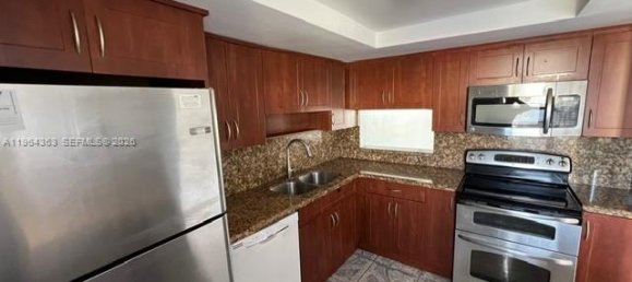 2 Schlafzimmer Gewerbliche Immobilien in Miami, USA, Nr. 615573 22