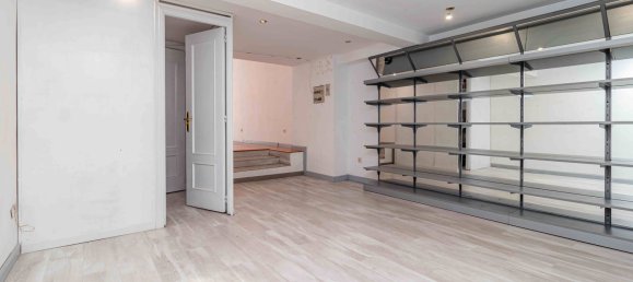 Коммерческая недвижимость 83м² в Колладо Вильяльба, Испания № 80610 11