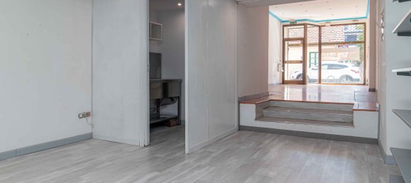 Коммерческая недвижимость 83м² в Колладо Вильяльба, Испания № 80610 3