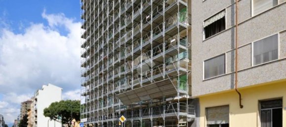 1 bedroom Apartment in Turin, Italy No. 337419 16