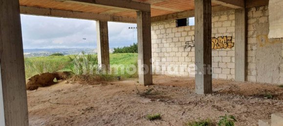 2 bedrooms House in Modica, Italy No. 77842 3