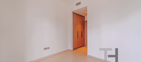 3 bedrooms Apartment in Burj Khalifa, UAE No. 35772 10