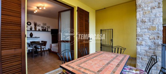 2-salle Appartement à Toscolano Maderno, Italy No. 6032 9