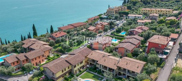 2-salle Appartement à Toscolano Maderno, Italy No. 6032 23