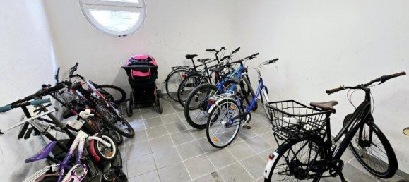 3-salle Appartement à Favoriten, Austria No. 142780 26