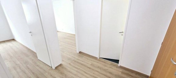 3-salle Appartement à Favoriten, Austria No. 142780 12