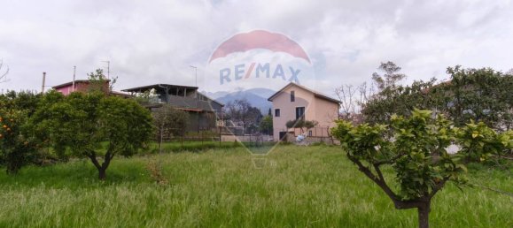 4 bedrooms Villa in Viagrande, Italy No. 233980 18