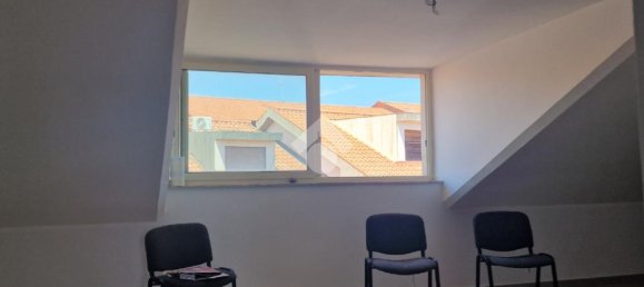 3 Schlafzimmer Wohnung in Aci Sant'Antonio, Italy, Nr. 300051 5