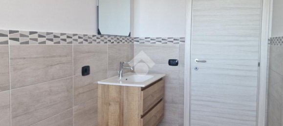 3 Schlafzimmer Wohnung in Aci Sant'Antonio, Italy, Nr. 300051 20