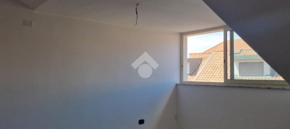 3 Schlafzimmer Wohnung in Aci Sant'Antonio, Italy, Nr. 300051 34