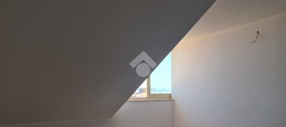 3 Schlafzimmer Wohnung in Aci Sant'Antonio, Italy, Nr. 300051 32