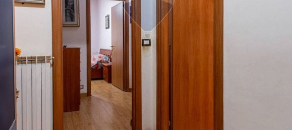 3 Schlafzimmer Wohnung in Rome, Italy, Nr. 310827 8