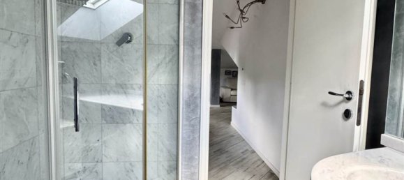 5 chambres Duplex à Prato, Italy No. 330015 29