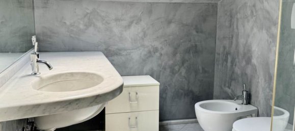 5 chambres Duplex à Prato, Italy No. 330015 26