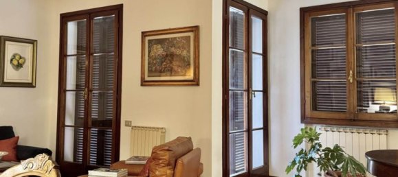 5 chambres Duplex à Prato, Italy No. 330015 14