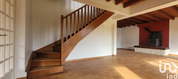 5 bedrooms House in Saint-Amand-Montrond, France No. 246907 2