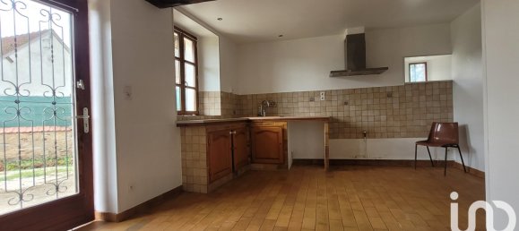 5 bedrooms House in Saint-Amand-Montrond, France No. 246907 8