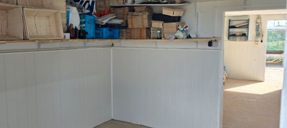 Almacén de 5 habitaciónes en Charente-Maritime, France No. 341713 3