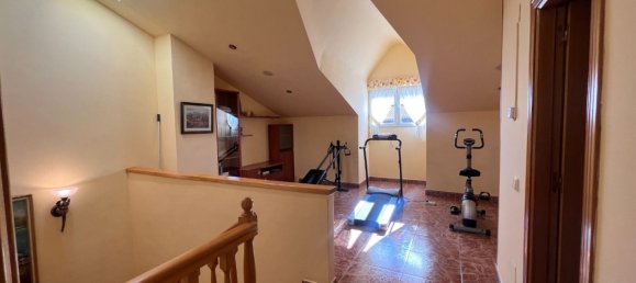 4 Schlafzimmer Haus in San Andres del Rabanedo, Spain, Nr. 29008 8