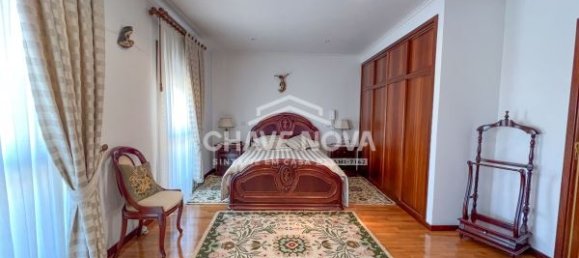 4 Schlafzimmer Haus in Vila Nova de Gaia, Portugal, Nr. 113022 7