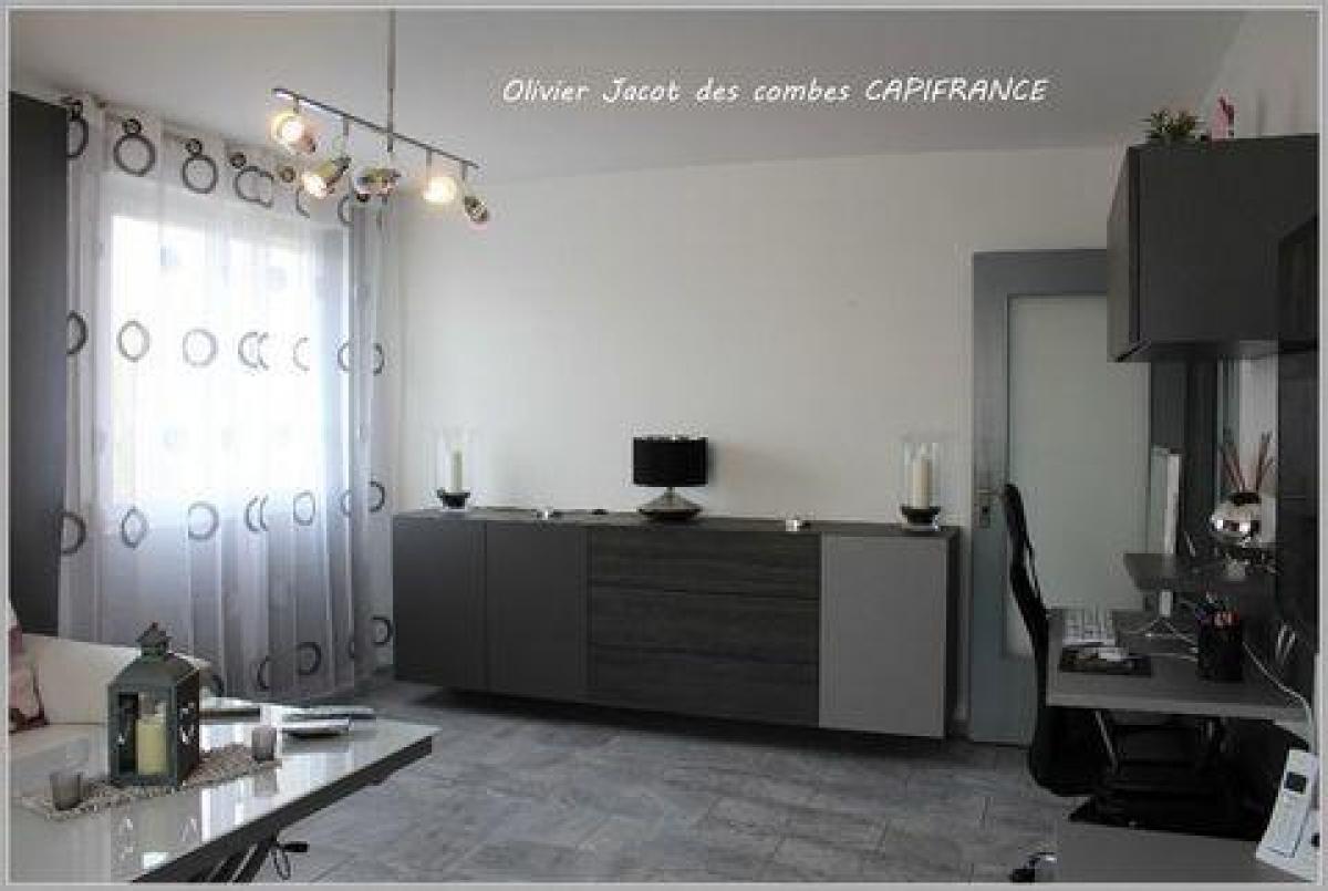 2 bedrooms Condo in Audincourt, France No. 32785