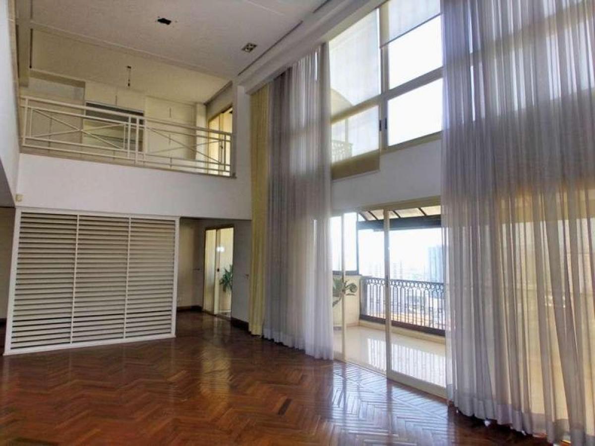 4 bedrooms House in Sao Paulo, Brazil No. 523623