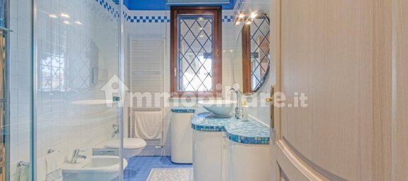 3 bedrooms Penthouse in Reggio Emilia, Italy No. 17085 27