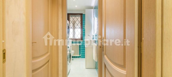 3 bedrooms Penthouse in Reggio Emilia, Italy No. 17085 9