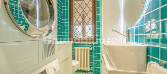 3 bedrooms Penthouse in Reggio Emilia, Italy No. 17085 10