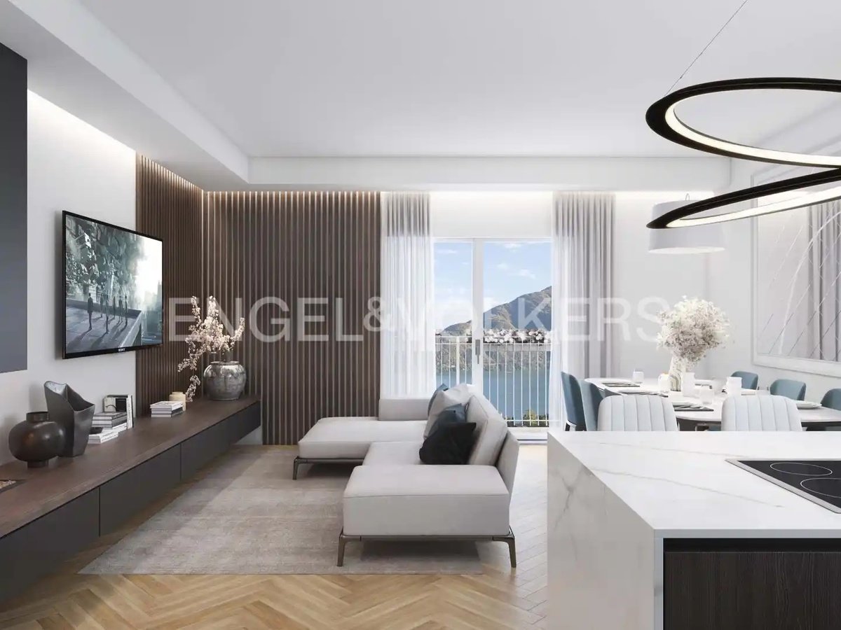 Villa de 3 dormitorios en Tremezzina, Italy No. 131358