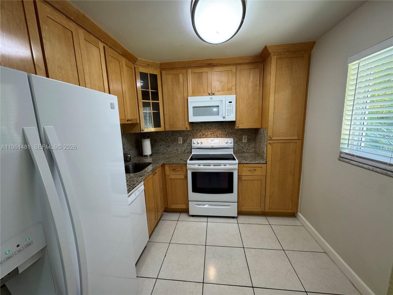 1 Schlafzimmer Gewerbliche Immobilien in Miami, USA, Nr. 615690