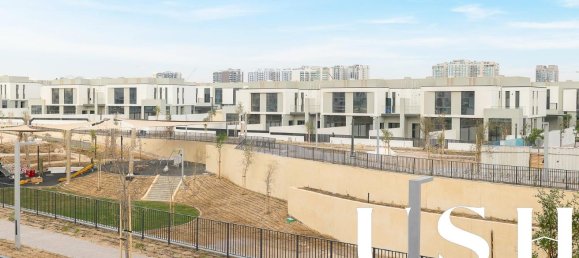 3 bedrooms Townhouse in Al Furjan, UAE No. 98479 7