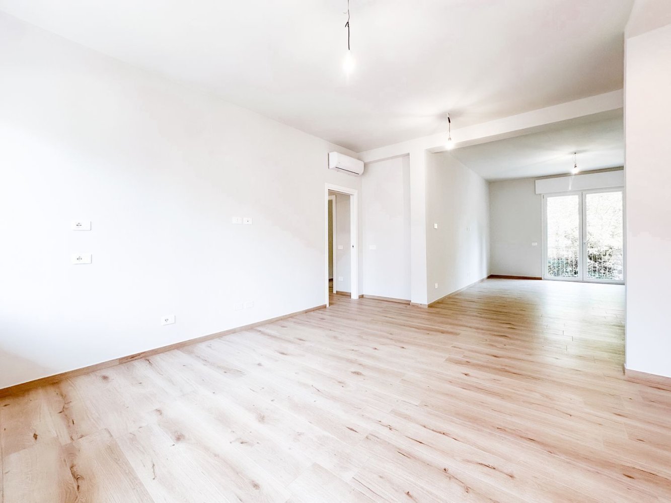 Apartamento de 4 habitaciónes en Sassuolo, Italy No. 274892