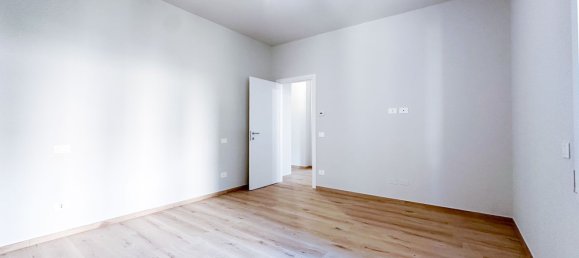 Apartamento de 4 habitaciónes en Sassuolo, Italy No. 274892 14