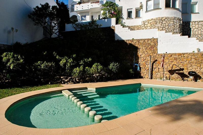 2 bedrooms Townhouse in Mijas, Spain No. 234481