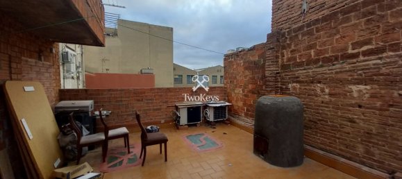 8 bedrooms Commercial property in Badalona, Spain No. 13396 7