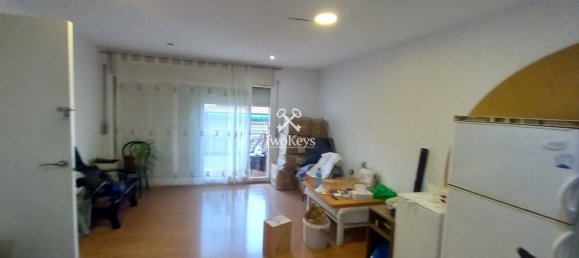 8 bedrooms Commercial property in Badalona, Spain No. 13396 13