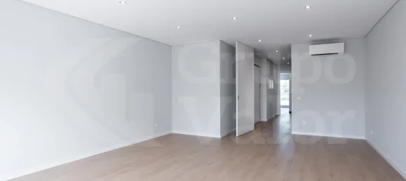 3 bedrooms Apartment in Cascais, Portugal No. 79898 3