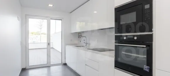 3 bedrooms Apartment in Cascais, Portugal No. 79898 9