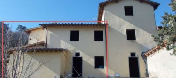 5 rooms Apartment in Figline e Incisa Valdarno, Italy No. 194921 16