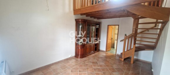 4 bedrooms House in Chambry, France No. 158894 3