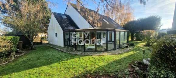 4 bedrooms House in Chambry, France No. 158894 2