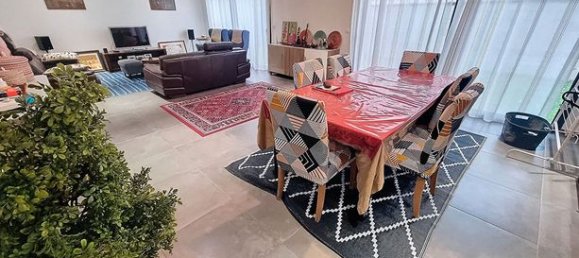 5 Schlafzimmer Haus in Val-d'Oise, France, Nr. 359616 2