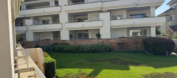2 bedrooms Apartment in Estepona, Spain No. 180770 2