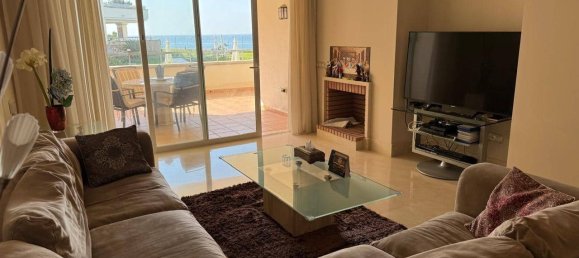 2 bedrooms Apartment in Estepona, Spain No. 180770 6