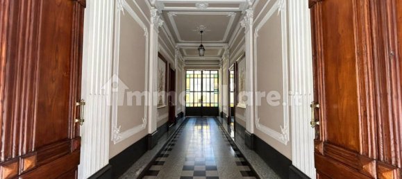 2 bedrooms Apartment in Turin, Italy No. 347054 27