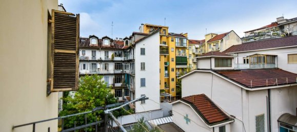 2 bedrooms Apartment in Turin, Italy No. 347054 18
