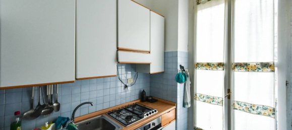 2 bedrooms Apartment in Turin, Italy No. 347054 20